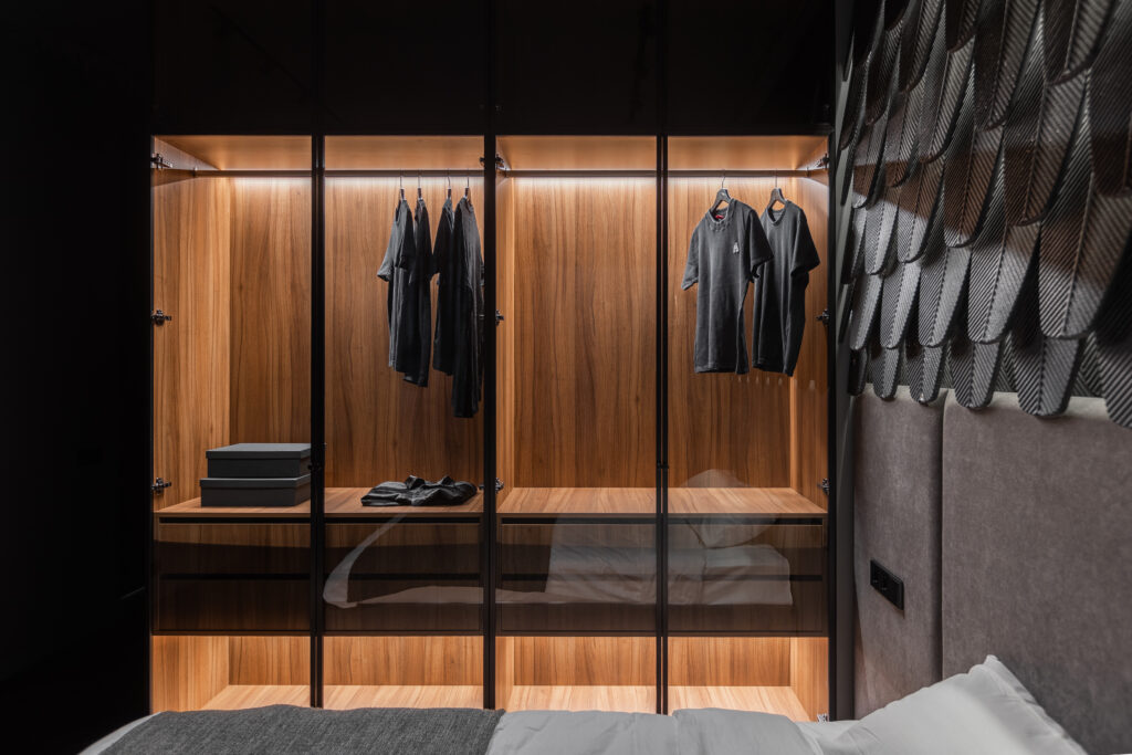 One Bedroom Appartment